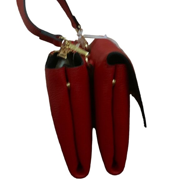 Made In Italy Leather Crossbody With Metal Chain - Picture 8 of 9